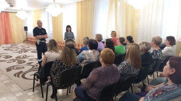 Встреча с инспектором ГИБДД Встреча с инспектором ГИБДД.